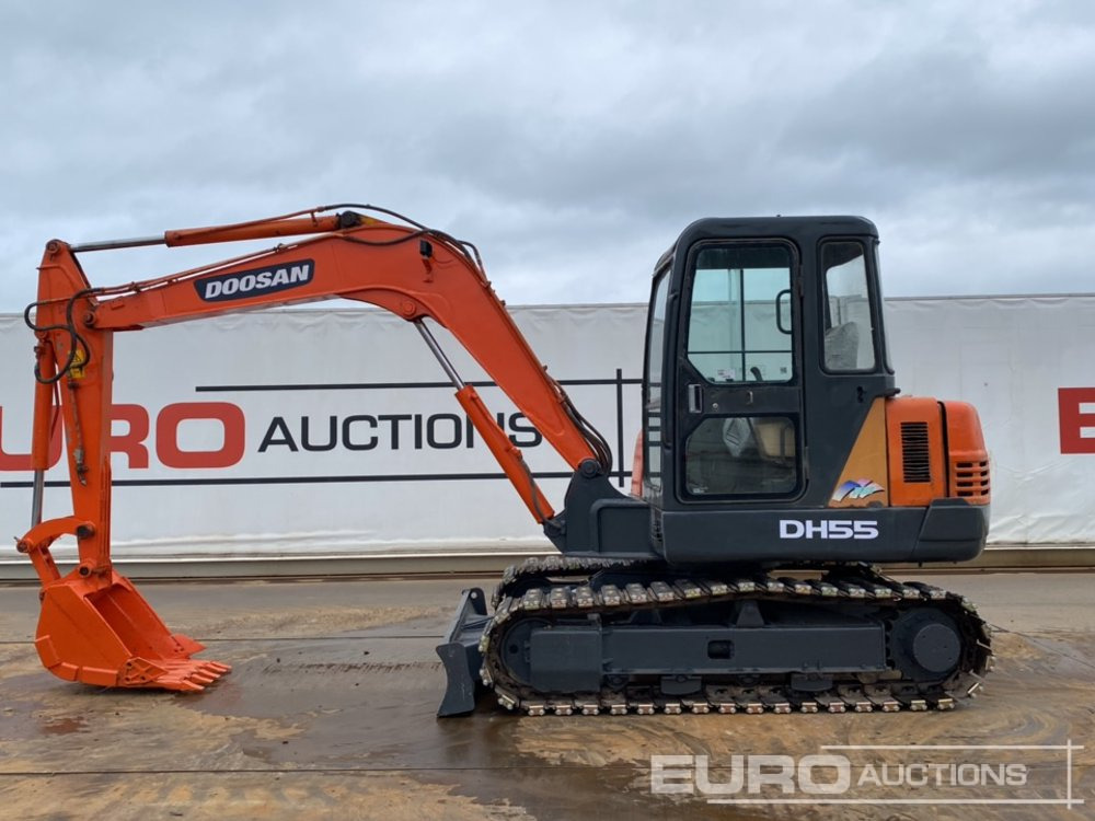 Doosan DH55-V - Mini bager: slika 2 Doosan DH55-V - Mini bager: slika 2