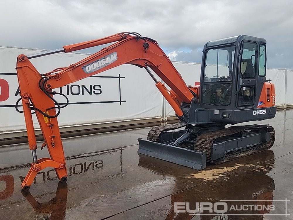 Doosan DH55-V - Mini bager: slika 1 Doosan DH55-V - Mini bager: slika 1