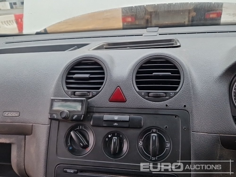 Dostavno vozilo 2014 Volkswagen Caddy: slika 27 Dostavno vozilo 2014 Volkswagen Caddy: slika 27