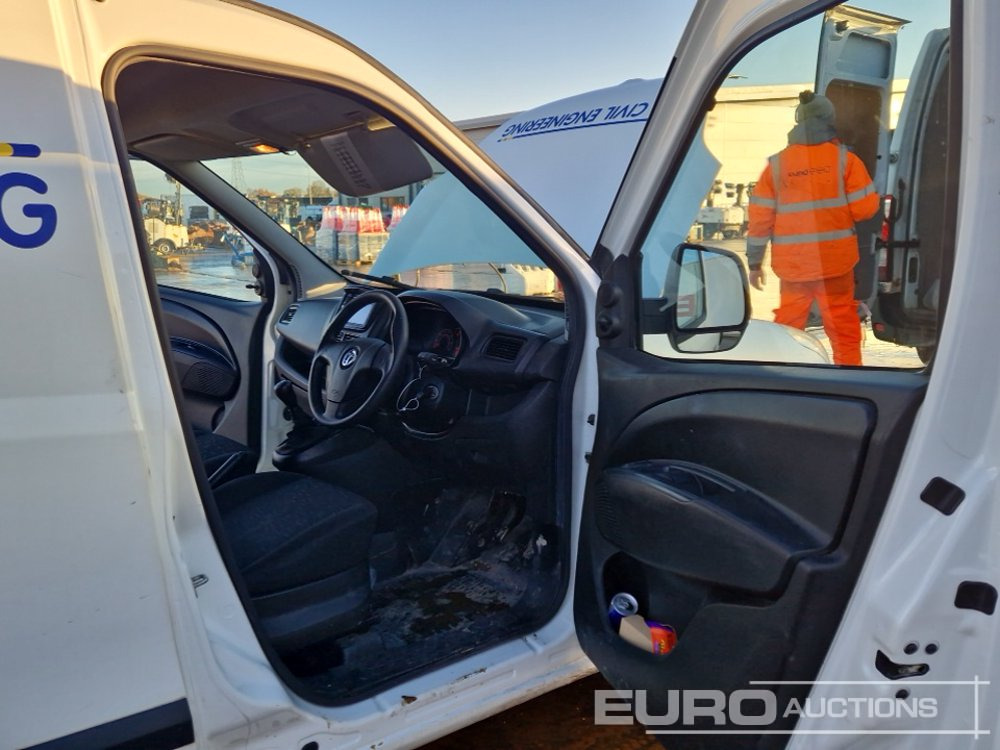 Dostavno vozilo 2017 Vauxhall Combo: slika 22 Dostavno vozilo 2017 Vauxhall Combo: slika 22