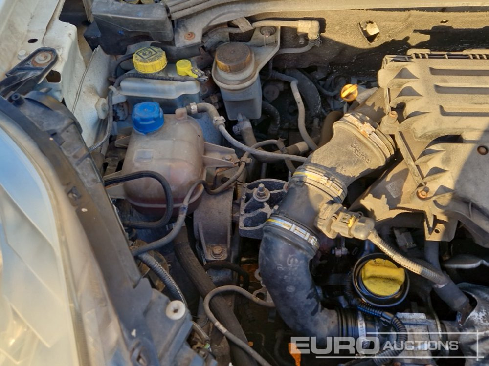 Dostavno vozilo 2017 Vauxhall Combo: slika 17 Dostavno vozilo 2017 Vauxhall Combo: slika 17