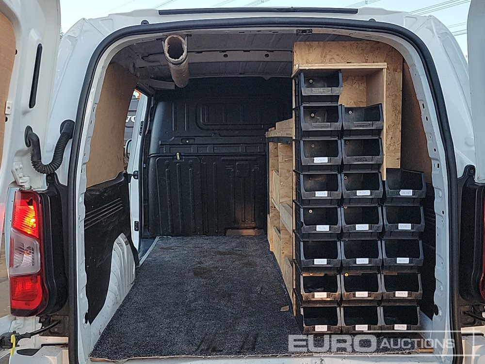 Dostavno vozilo 2020 Vauxhall Combo: slika 13 Dostavno vozilo 2020 Vauxhall Combo: slika 13