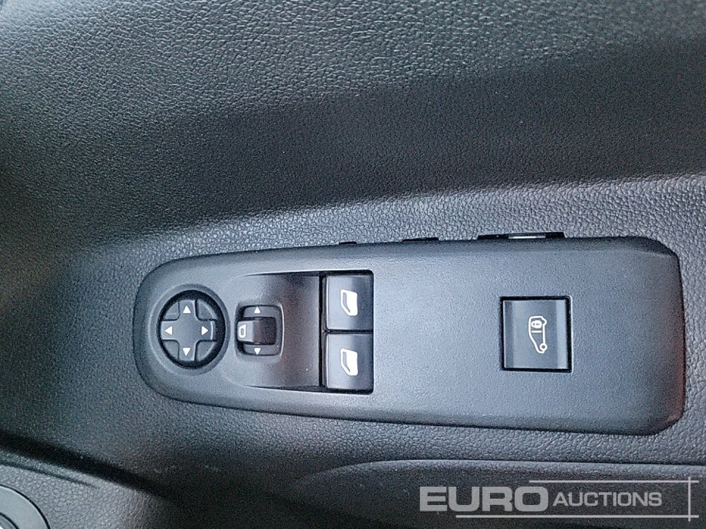 Dostavno vozilo 2020 Vauxhall Combo: slika 38 Dostavno vozilo 2020 Vauxhall Combo: slika 38