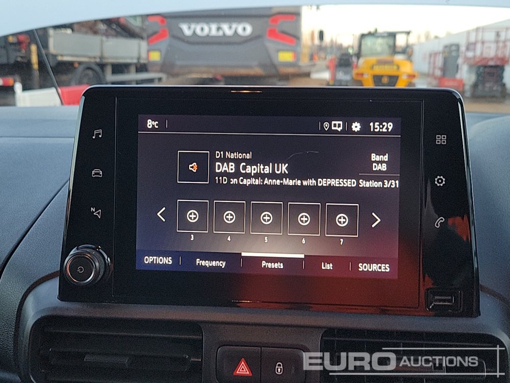 Dostavno vozilo 2020 Vauxhall Combo: slika 32 Dostavno vozilo 2020 Vauxhall Combo: slika 32