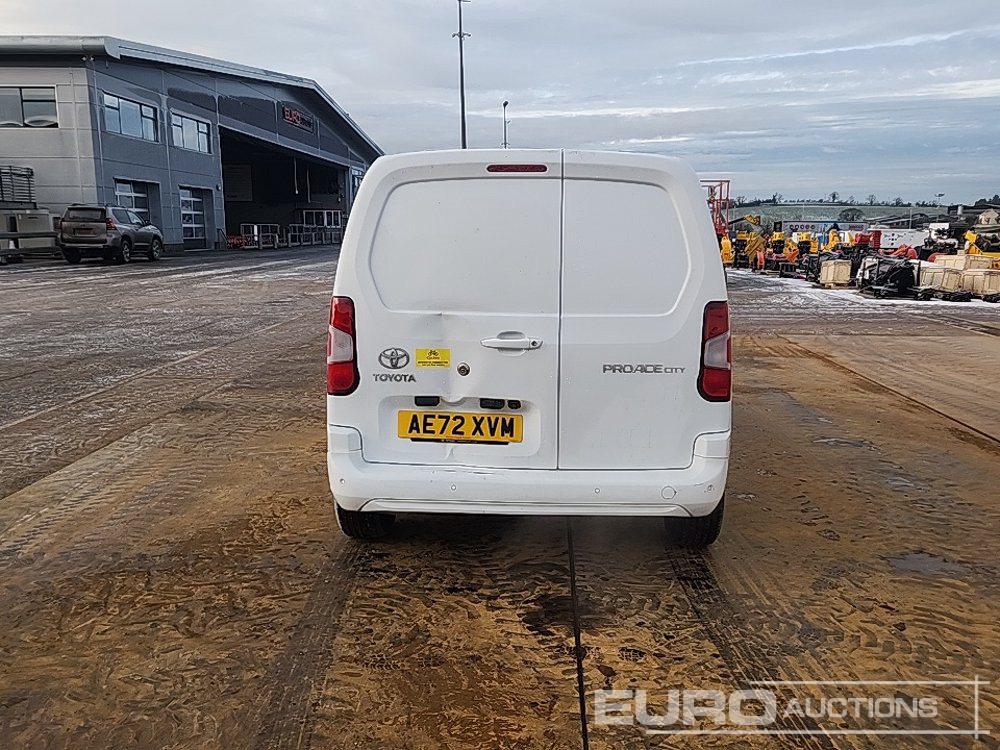 2022 Toyota Proace City - Dostavno vozilo: slika 4 2022 Toyota Proace City - Dostavno vozilo: slika 4