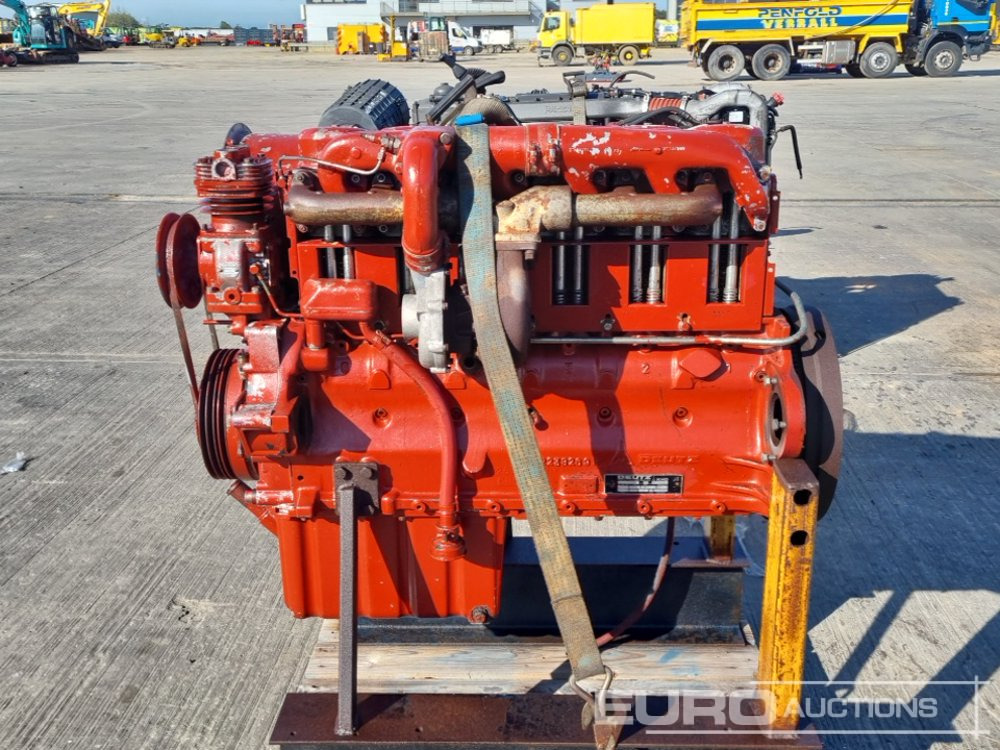 Duetz 6 Cylinder Engine - Motor: slika 2 Duetz 6 Cylinder Engine - Motor: slika 2