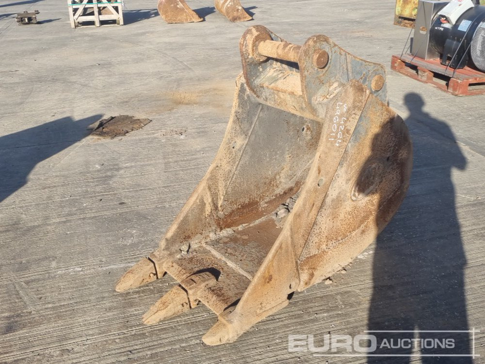 Geith 24" Digging Bucket 65mm Pin to suit 13 Ton Excavator - Kašika: slika 1 Geith 24" Digging Bucket 65mm Pin to suit 13 Ton Excavator - Kašika: slika 1