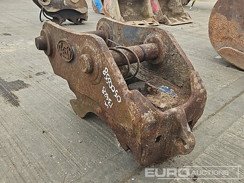Geith Hydraulic Quick Hitch 65mm Pin to 13 Ton Excavator - Brza spojnica: slika 3 Geith Hydraulic Quick Hitch 65mm Pin to 13 Ton Excavator - Brza spojnica: slika 3