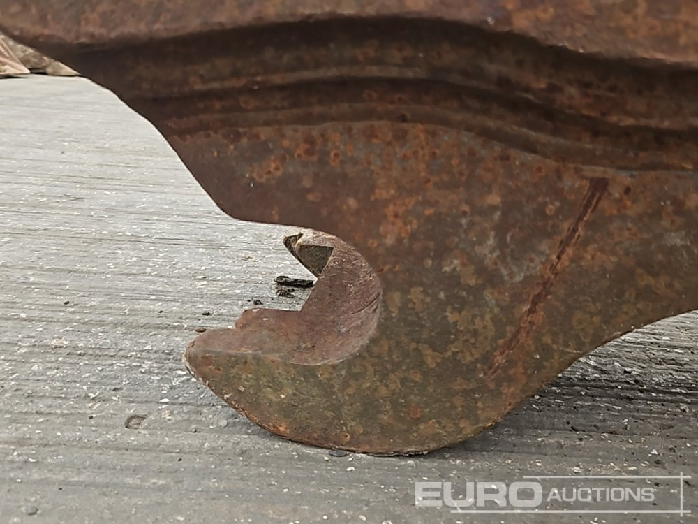 Brza spojnica Geith Hydraulic Quick Hitch 65mm Pin to 13 Ton Excavator: slika 17 Brza spojnica Geith Hydraulic Quick Hitch 65mm Pin to 13 Ton Excavator: slika 17