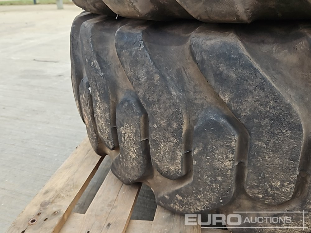 Goodyear 15.5-25 Tyre (4 of) - Guma: slika 5 Goodyear 15.5-25 Tyre (4 of) - Guma: slika 5