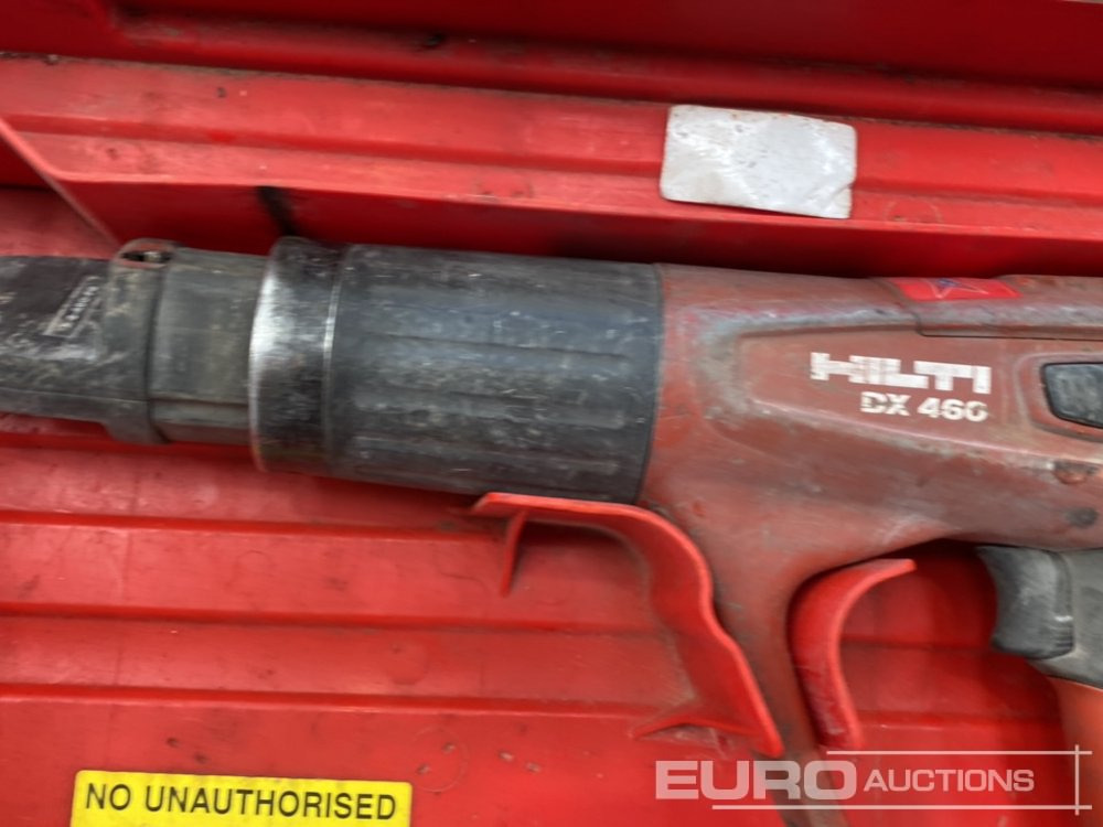 Hilti DX460 Nail Gun (Body & Case Only) - Građevinska oprema: slika 5 Hilti DX460 Nail Gun (Body & Case Only) - Građevinska oprema: slika 5