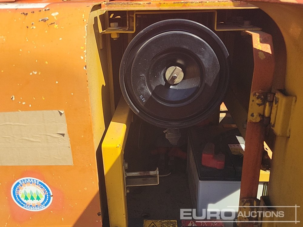 Kiper guseničar Hitachi EG40R: slika 23