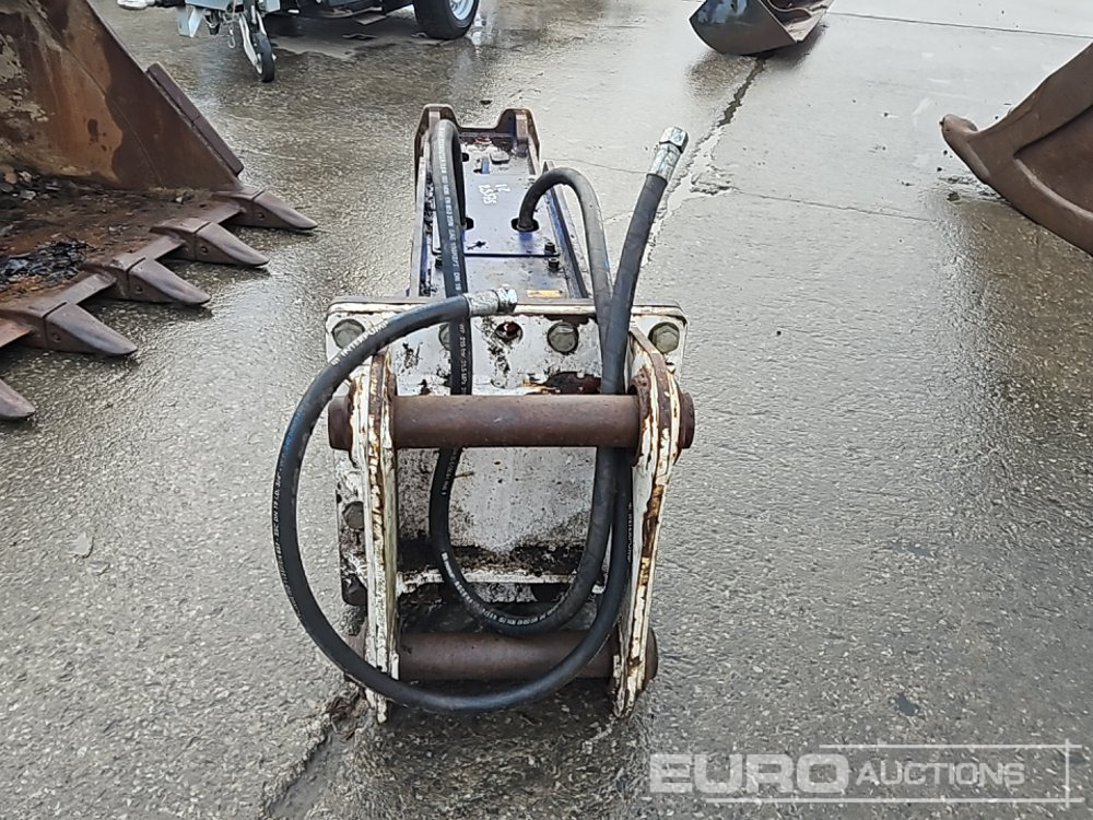 Hydraulic Breaker 65mm Pin to suit 13 Ton Excavator - Hidraulični čekić: slika 4 Hydraulic Breaker 65mm Pin to suit 13 Ton Excavator - Hidraulični čekić: slika 4