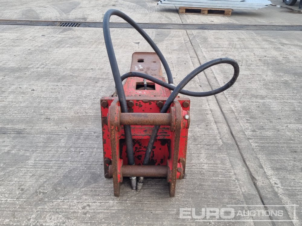 Hydraulic Breaker 65mm Pin to suit 13 Ton Excavator - Hidraulični čekić: slika 4 Hydraulic Breaker 65mm Pin to suit 13 Ton Excavator - Hidraulični čekić: slika 4