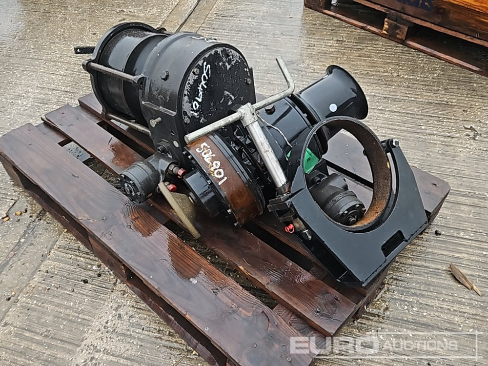 Hydraulic Winch (2 of) - Vitlo: slika 1 Hydraulic Winch (2 of) - Vitlo: slika 1