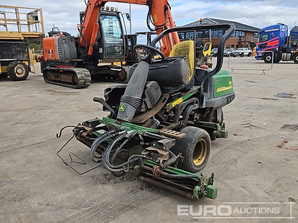 John Deere 2500A - Baštenska kosačica: slika 1 John Deere 2500A - Baštenska kosačica: slika 1