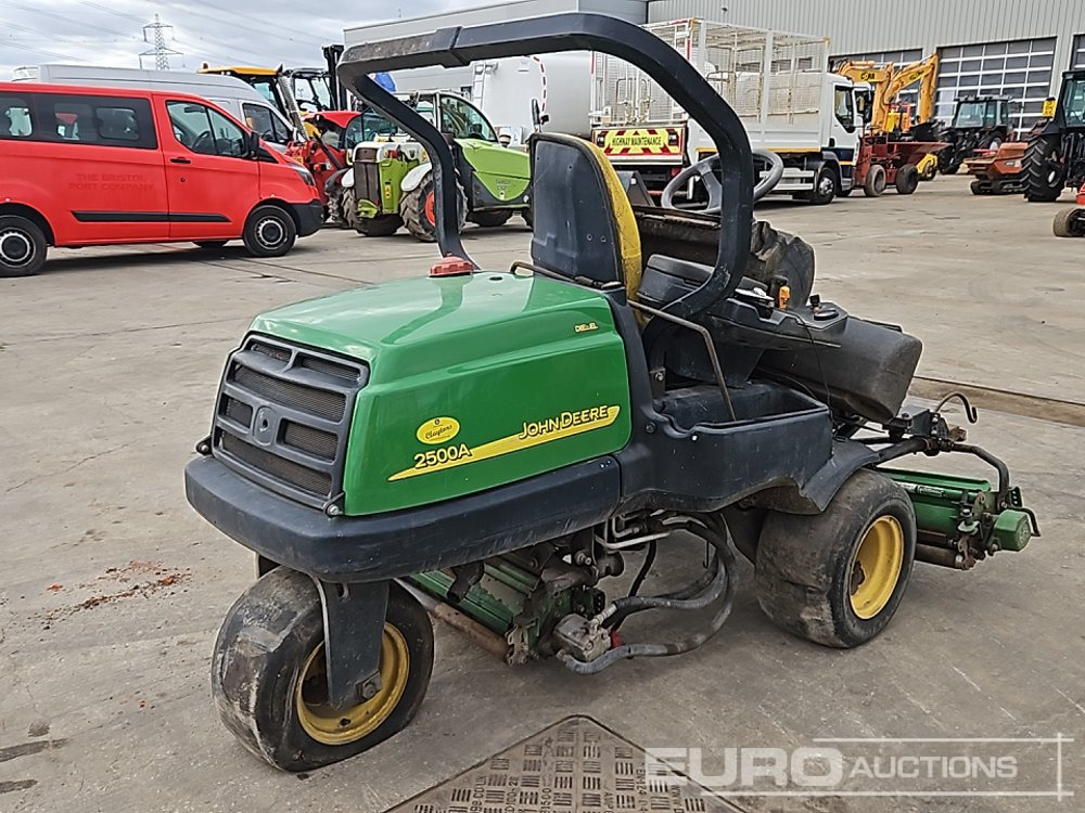 John Deere 2500A - Baštenska kosačica: slika 5 John Deere 2500A - Baštenska kosačica: slika 5