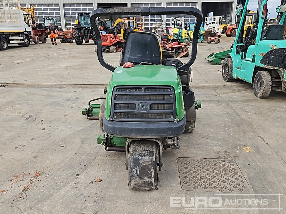 John Deere 2500A - Baštenska kosačica: slika 4 John Deere 2500A - Baštenska kosačica: slika 4