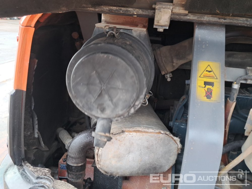 Mini bager Kubota U55-4: slika 32 Mini bager Kubota U55-4: slika 32