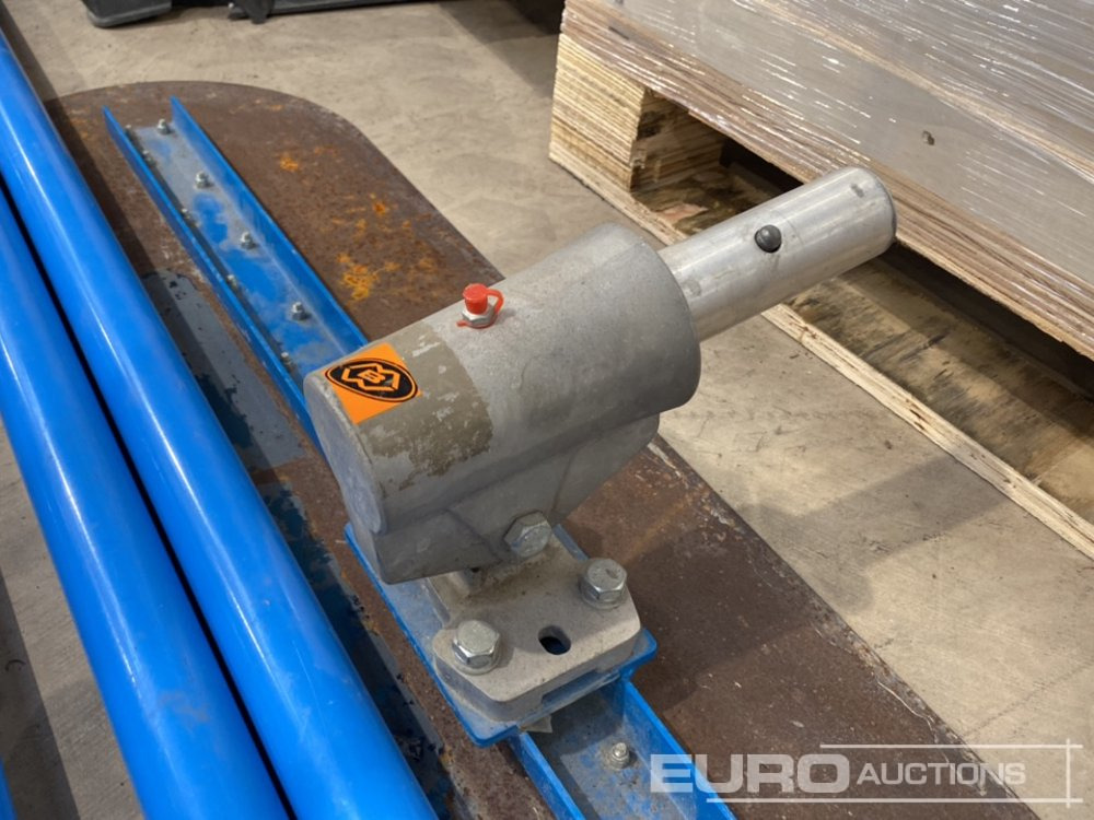 MBW Bull Float - Mašina za asfalt: slika 3 MBW Bull Float - Mašina za asfalt: slika 3