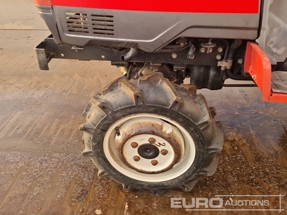 Mali traktor Mitsubishi MT160: slika 9