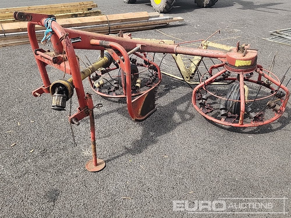 PZ Haybob 300 Tedder - Poljoprivredna mašina: slika 4 PZ Haybob 300 Tedder - Poljoprivredna mašina: slika 4