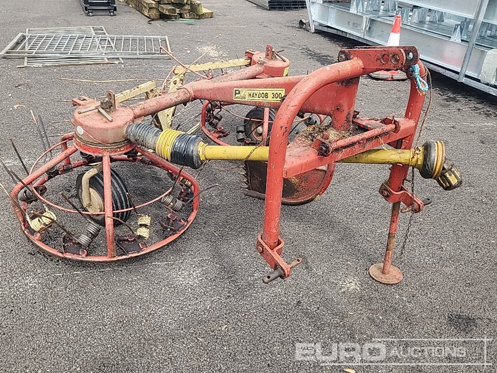 PZ Haybob 300 Tedder - Poljoprivredna mašina: slika 3 PZ Haybob 300 Tedder - Poljoprivredna mašina: slika 3