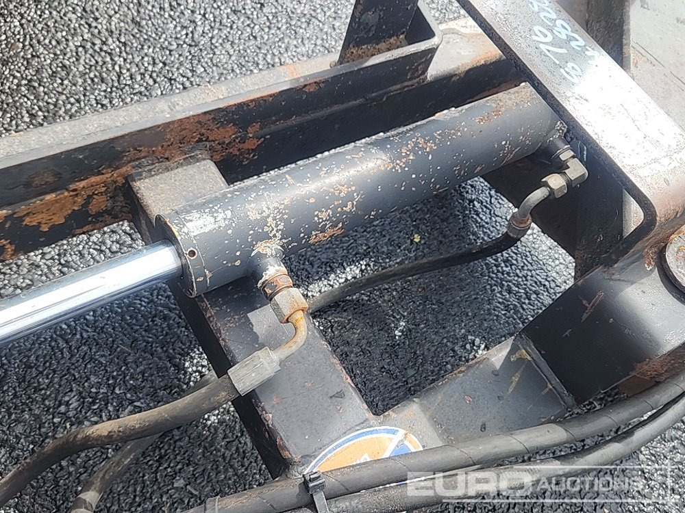 Poljoprivredna mašina Slewtic Hydraulic Bale Lifter to suit JCB Telhandler: slika 6
