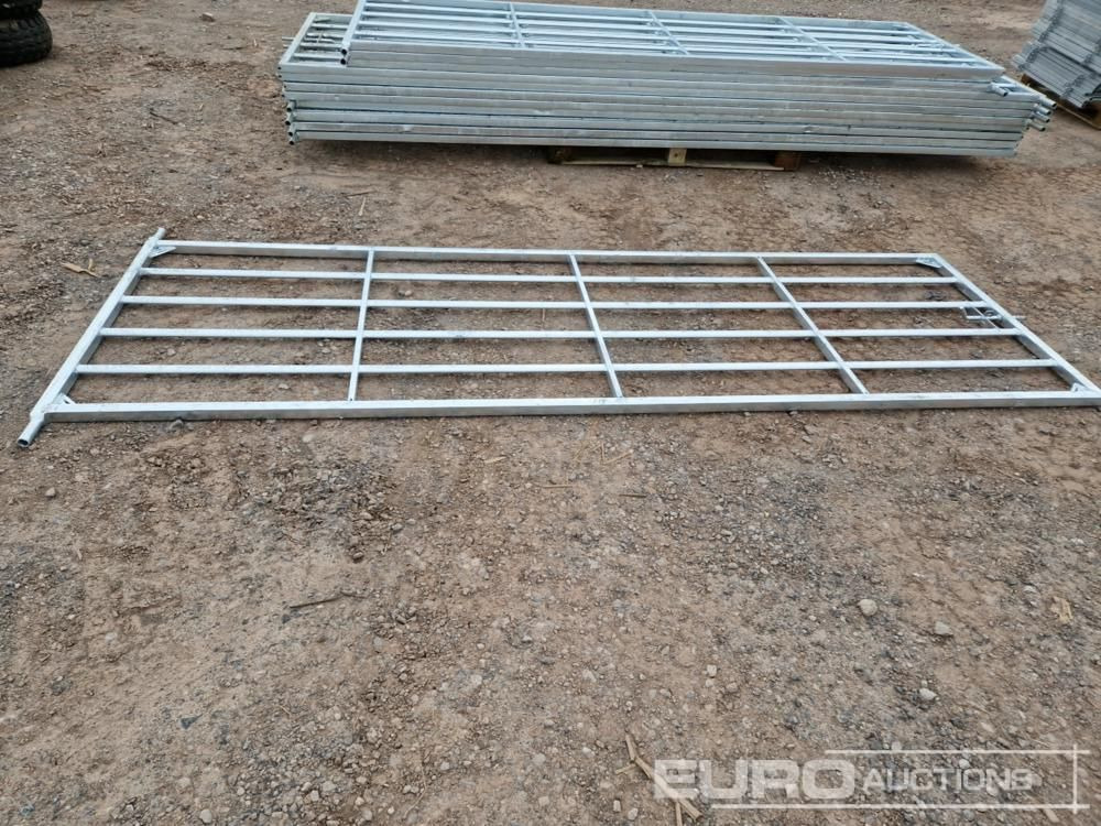 Unused 12' Galvanised Gate - Poljoprivredna mašina: slika 2 Unused 12' Galvanised Gate - Poljoprivredna mašina: slika 2