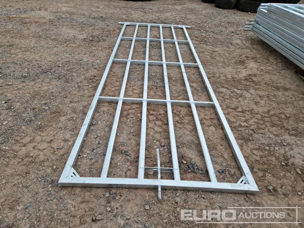 Unused 12' Galvanised Gate - Poljoprivredna mašina: slika 4 Unused 12' Galvanised Gate - Poljoprivredna mašina: slika 4