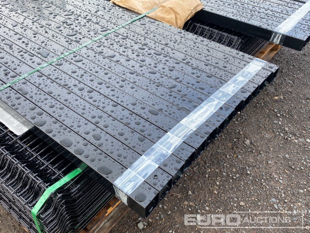 Unused Security Fencing, Black, 25 Panels 2.1m x 2,4m & 26 60mm x 60mm Posts, Fasteners and Fittings - Poljoprivredna mašina: slika 5 Unused Security Fencing, Black, 25 Panels 2.1m x 2,4m & 26 60mm x 60mm Posts, Fasteners and Fittings - Poljoprivredna mašina: slika 5