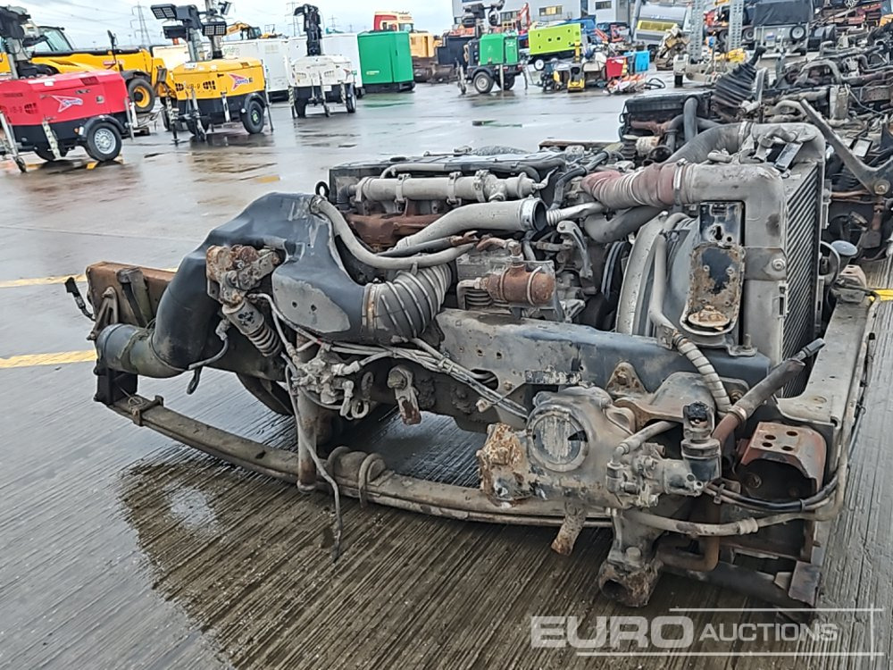 Renault 6 Cylinder Powerpack - Motor: slika 2 Renault 6 Cylinder Powerpack - Motor: slika 2