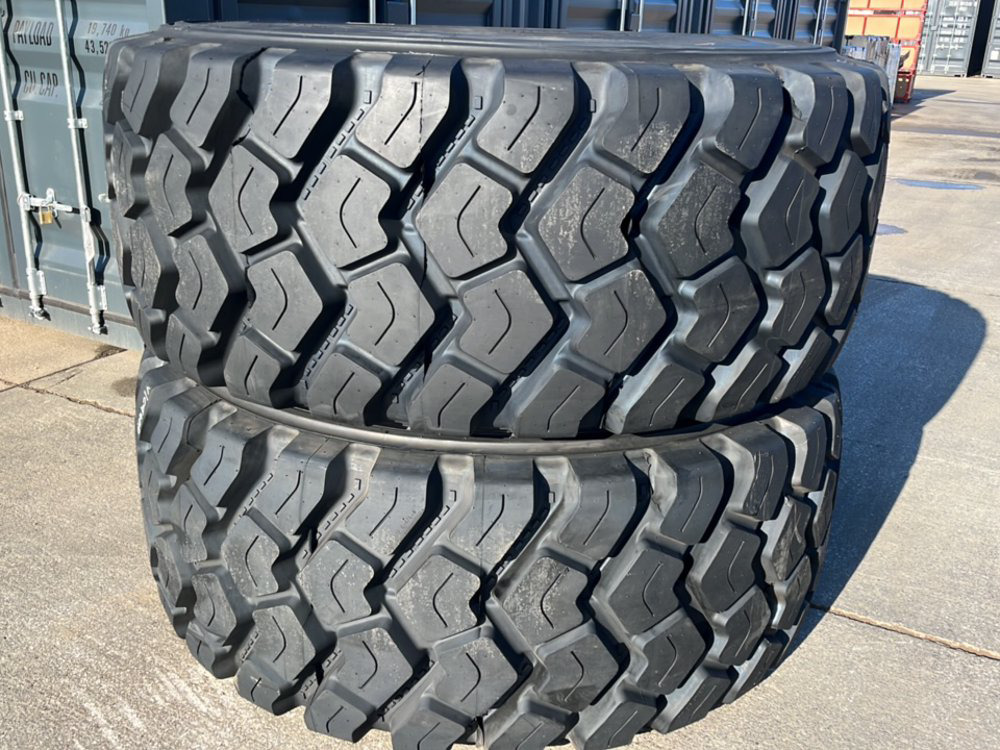 Rockbuster 29.5R25 TL E-4 Tyre to Suit Wheel Loader/Dump Truck (2 of) - Guma: slika 2 Rockbuster 29.5R25 TL E-4 Tyre to Suit Wheel Loader/Dump Truck (2 of) - Guma: slika 2