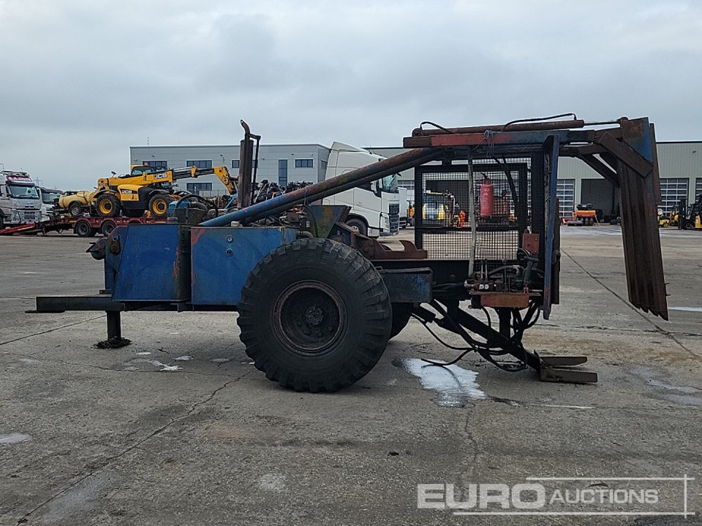 Single Axle Tyre Bead Puller, Ford Engine - Industrijski šreder: slika 2 Single Axle Tyre Bead Puller, Ford Engine - Industrijski šreder: slika 2