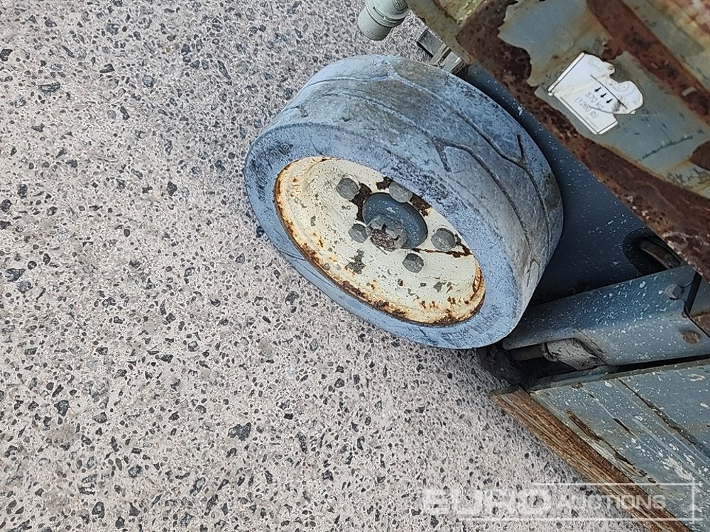 Vazdušna platforma SkyJack SJ3219: slika 9