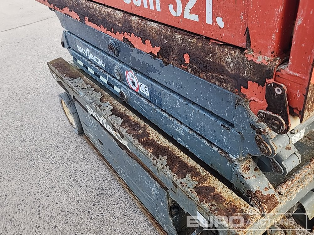 Vazdušna platforma SkyJack SJ3219: slika 15