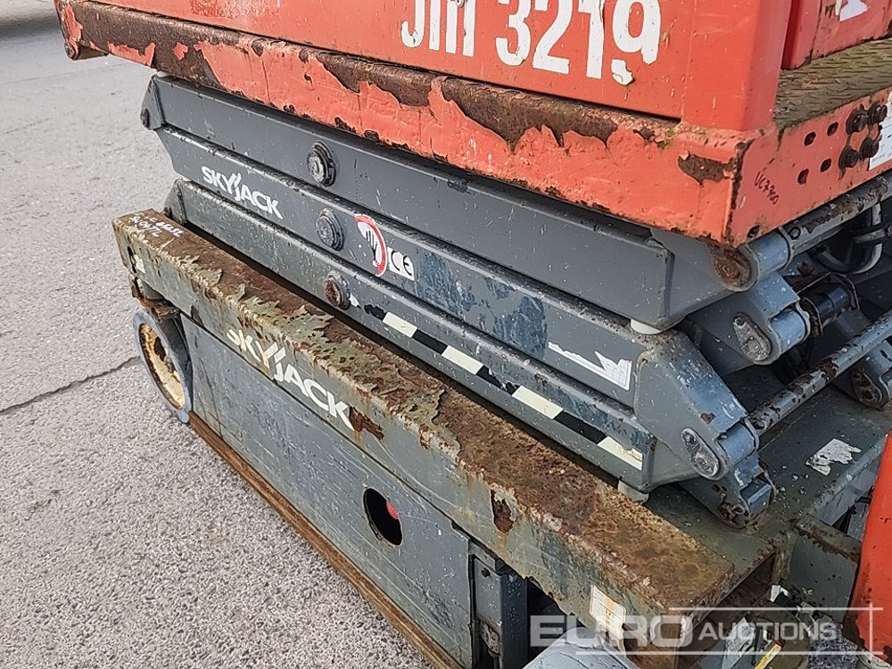 Vazdušna platforma SkyJack SJ3219: slika 19