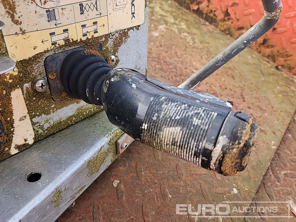 Vazdušna platforma SkyJack SJ3219: slika 26