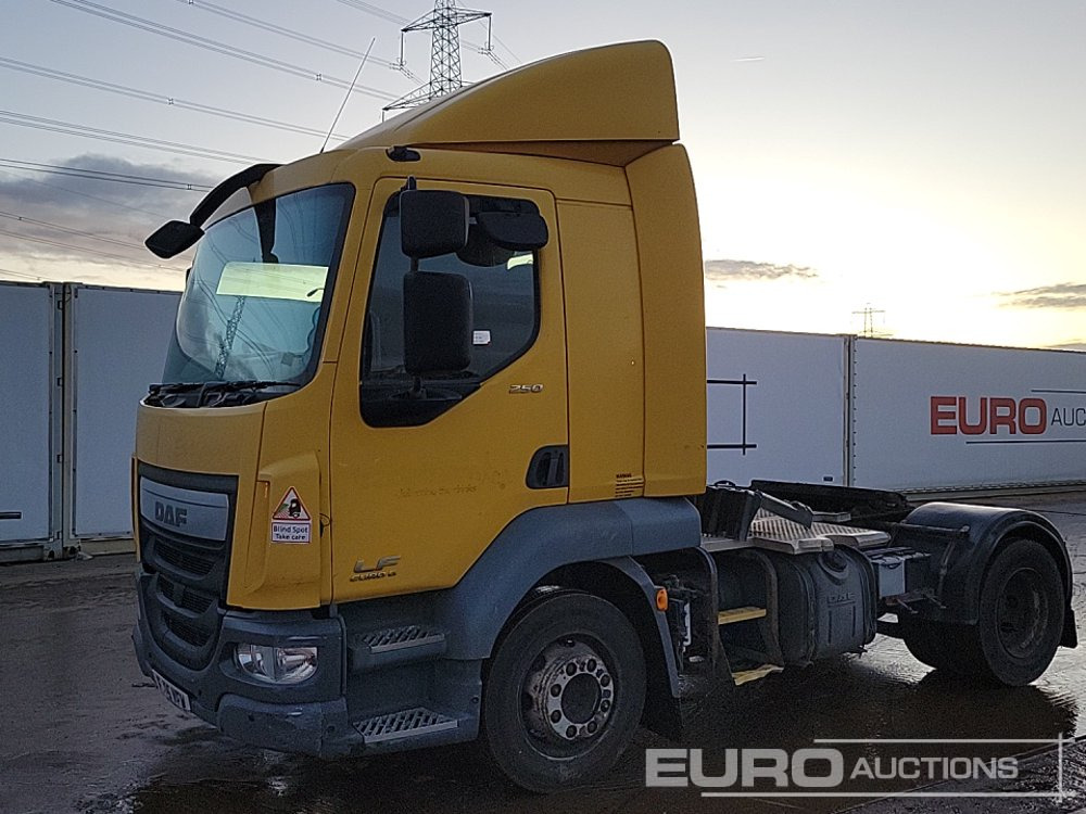2015 DAF LF250 - Tegljač: slika 1 2015 DAF LF250 - Tegljač: slika 1