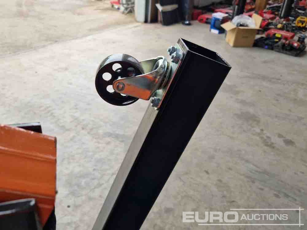 Гаражна опрема Unused 2 Ton Engine Hoist: slika 15