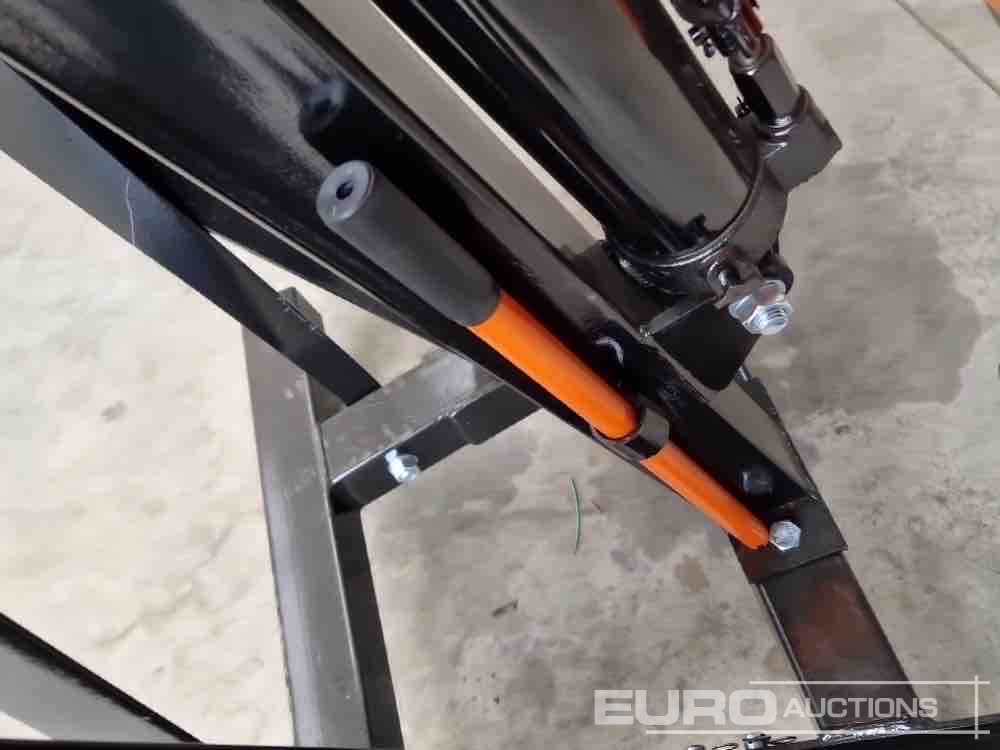 Гаражна опрема Unused 2 Ton Engine Hoist: slika 13