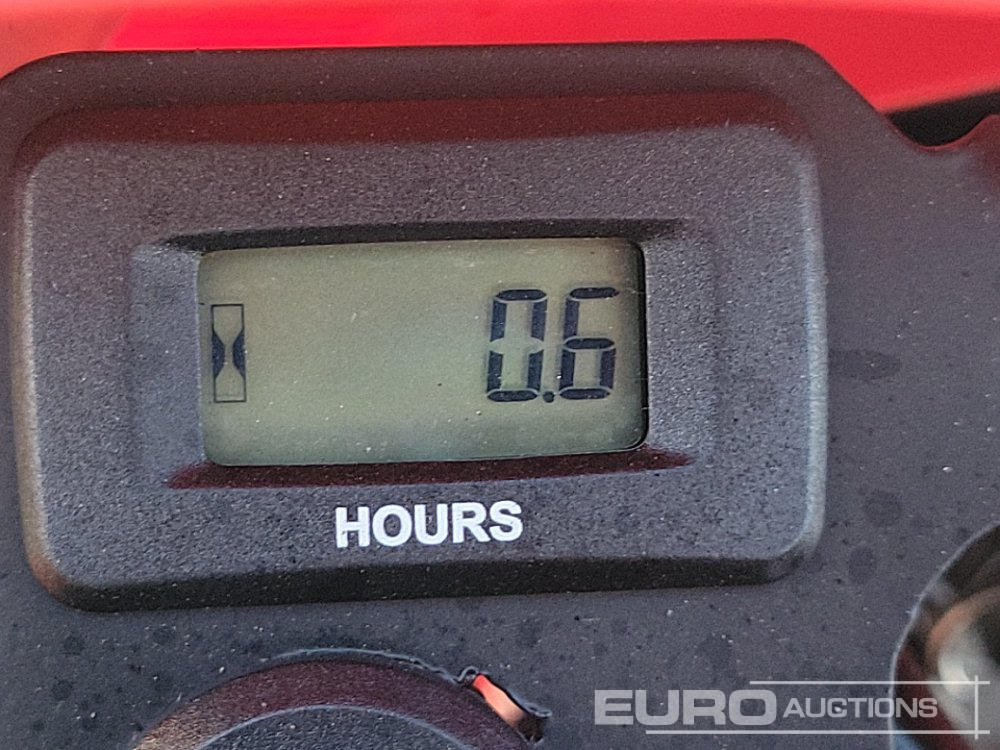 Motocikl Unused 2025 Apollo Thunder 250cc Motorcross Bike, 21" Front, 18" Rear Tyres, Electric Start, Air Cooled, Hydraulic Suspension, Disc Brakes, Lighting Kit (UNASSEMBLED): slika 28