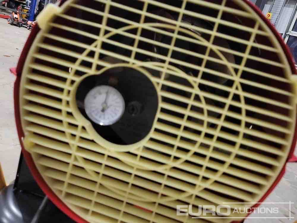 Unused 60Kw Oil Fired Space Heater - Гаражна опрема: slika 5 Unused 60Kw Oil Fired Space Heater - Гаражна опрема: slika 5