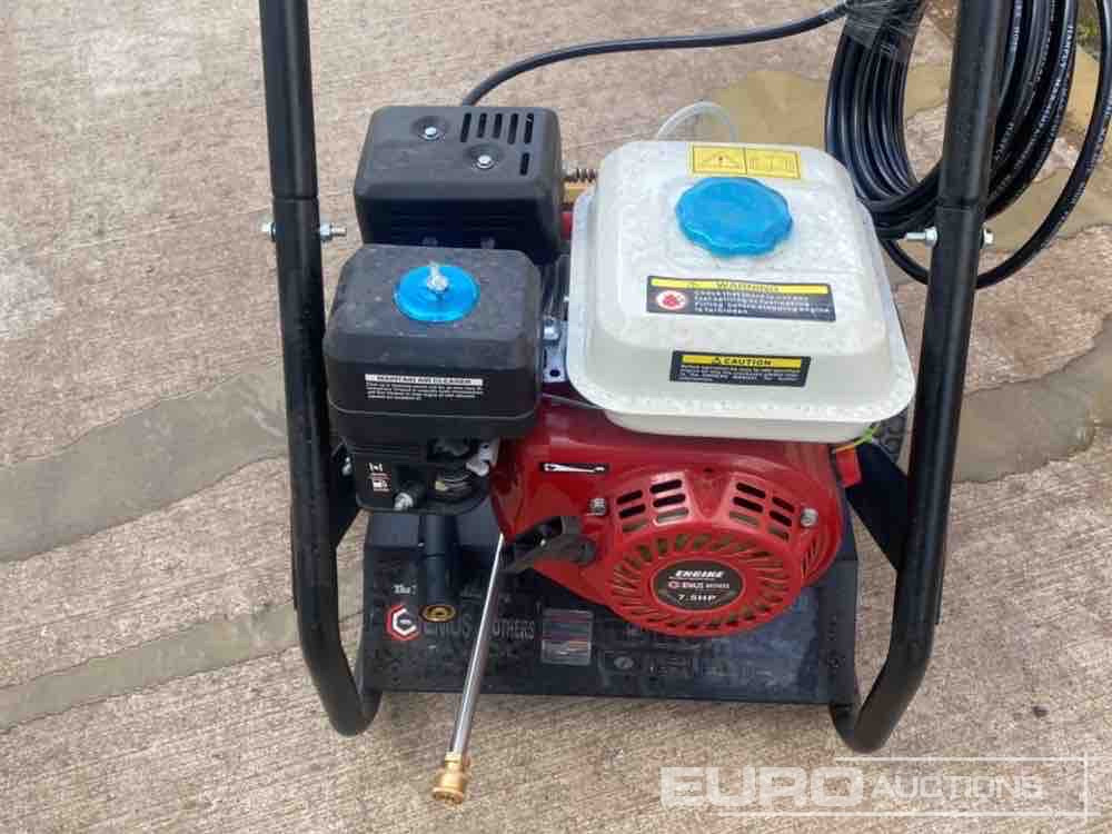 Unused Genuis Petrol Pressure Washer - Гаражна опрема: slika 4 Unused Genuis Petrol Pressure Washer - Гаражна опрема: slika 4