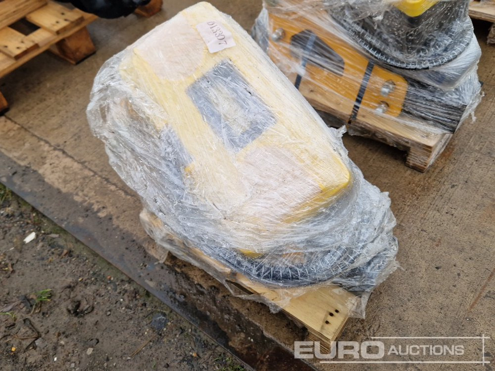 Unused Hydraulic Breaker to suit Mini Excavator - Hidraulični čekić: slika 2 Unused Hydraulic Breaker to suit Mini Excavator - Hidraulični čekić: slika 2