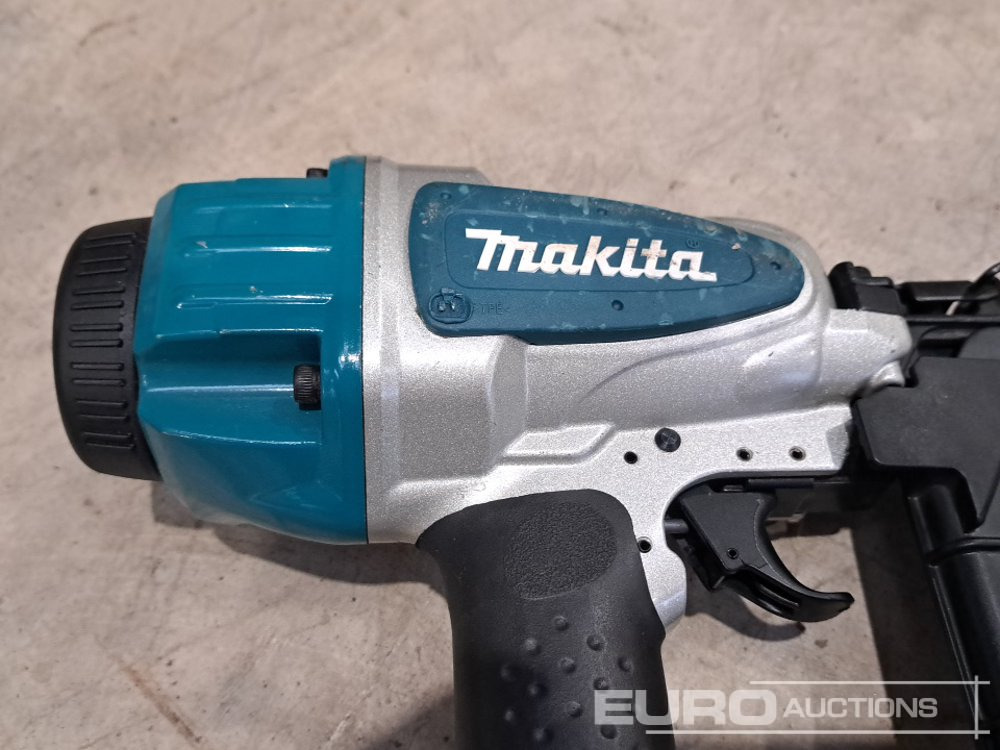 Građevinska oprema Unused Makita AT1150A Pneumatic Nailer (Body Only): slika 15
