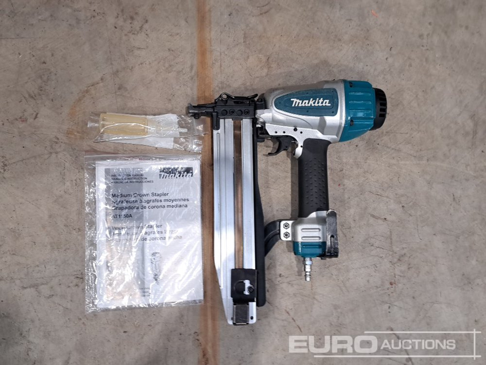 Građevinska oprema Unused Makita AT1150A Pneumatic Nailer (Body Only): slika 6