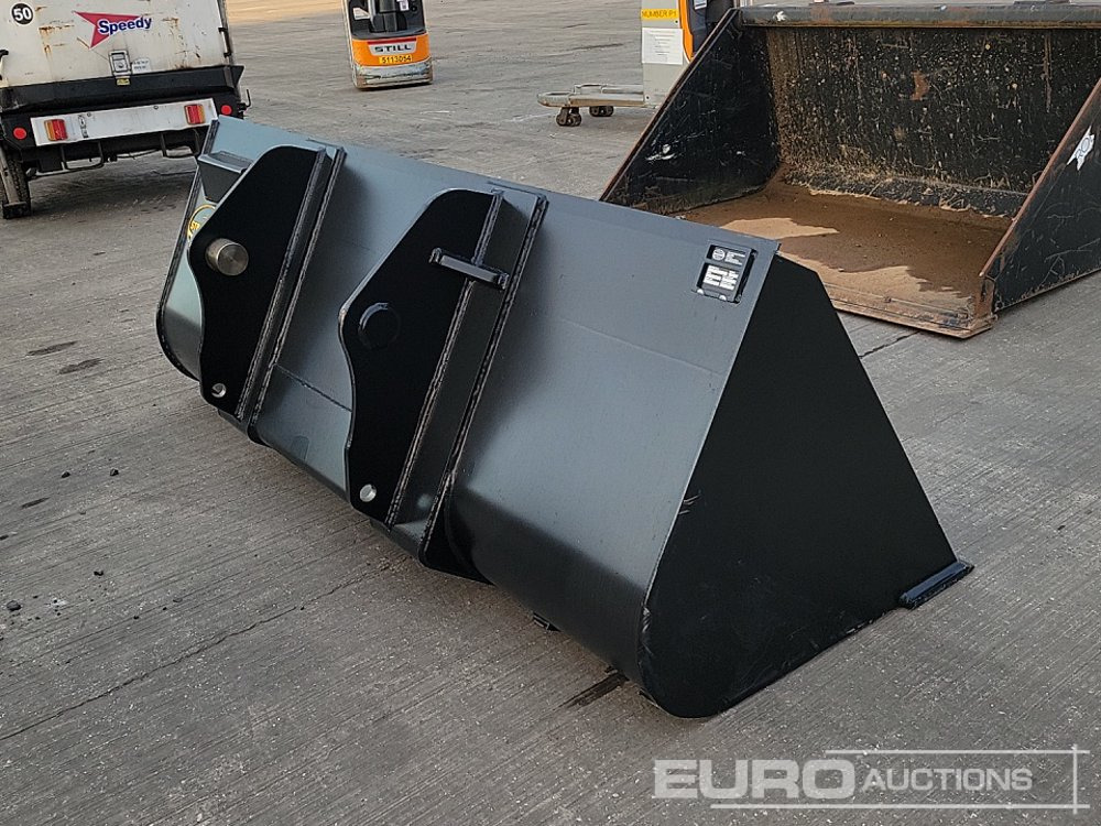 Unused Strickland 90" Loading Bucket to suit Manitou Telehandler - Kašika: slika 5 Unused Strickland 90" Loading Bucket to suit Manitou Telehandler - Kašika: slika 5