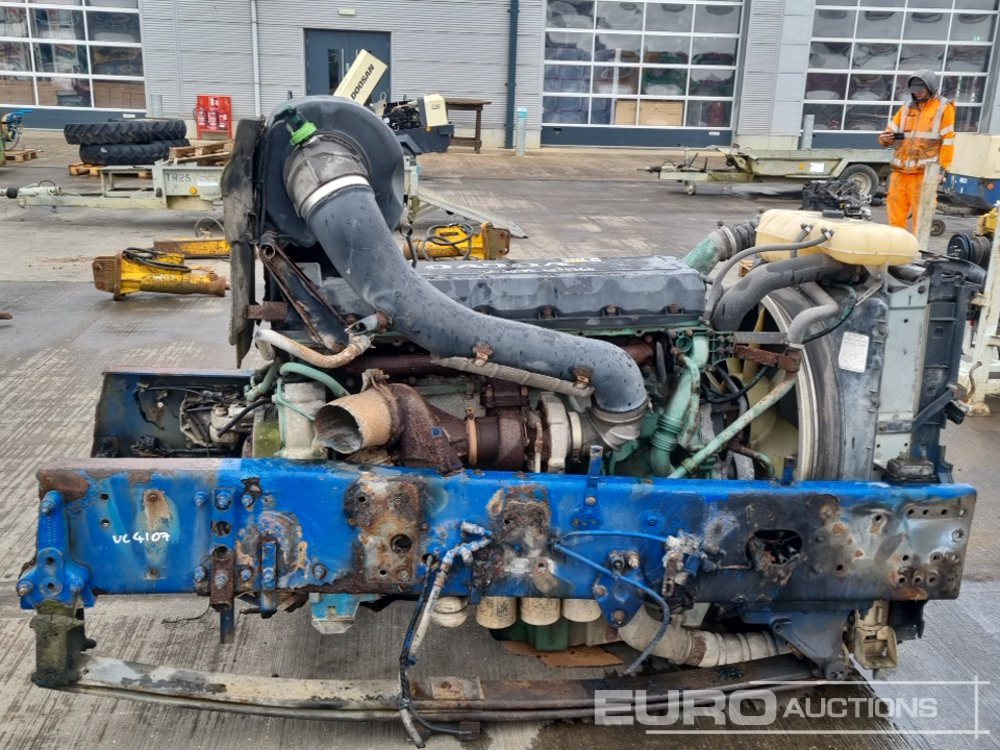 Volvo 6 Cylinder Engine - Motor: slika 2 Volvo 6 Cylinder Engine - Motor: slika 2