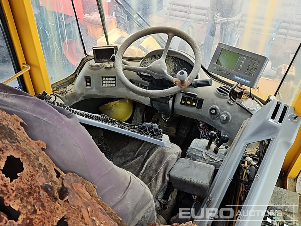 Utovarivač točkaš Volvo L150E: slika 46